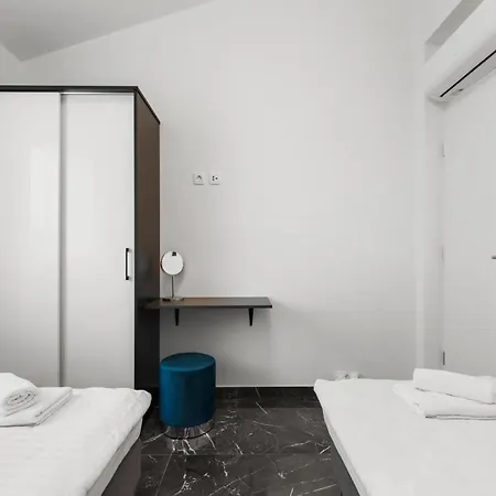 Grivicic A Apartment *
